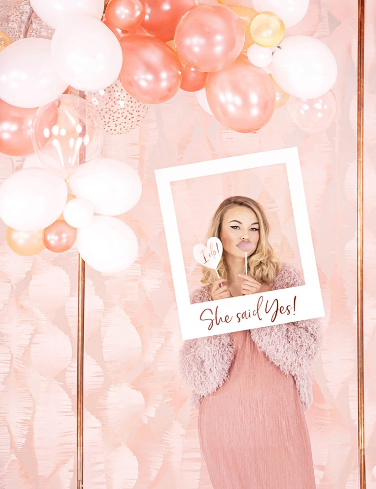 Rekviziti za kartonski okvir za fotografije she said yes bijela i rozo zlato