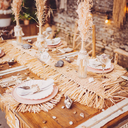 Središnji ukras za stol Bali od rafije, okrugli, 36 cm, s resama 