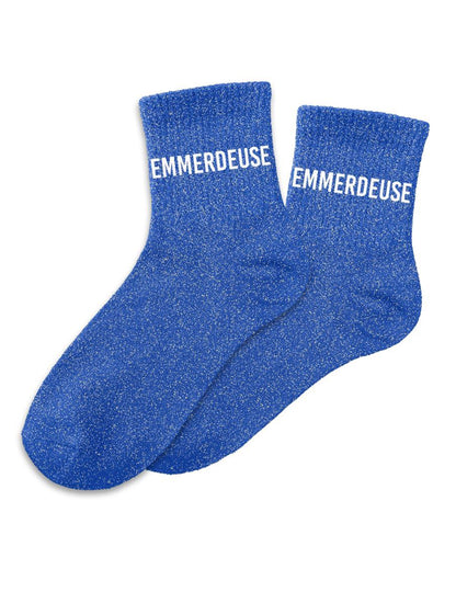 Sjajne čarape, dosadna žena