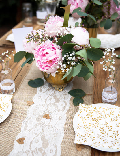 Jutasti nadstolnjak s čipkom u sredini 28 cm x 2,75 m rezna ploča