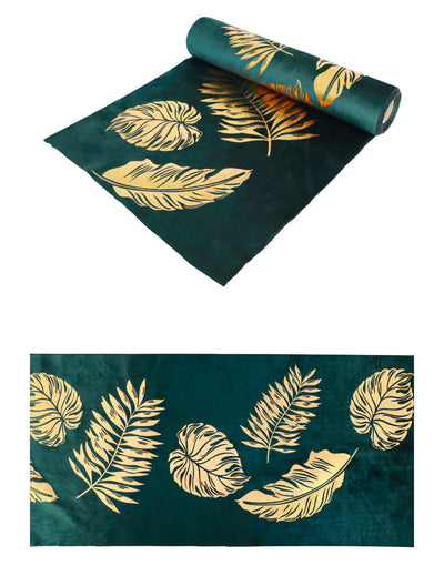 Chemin de table tropical chic pour décoration vert velours avec feuilles dorées
