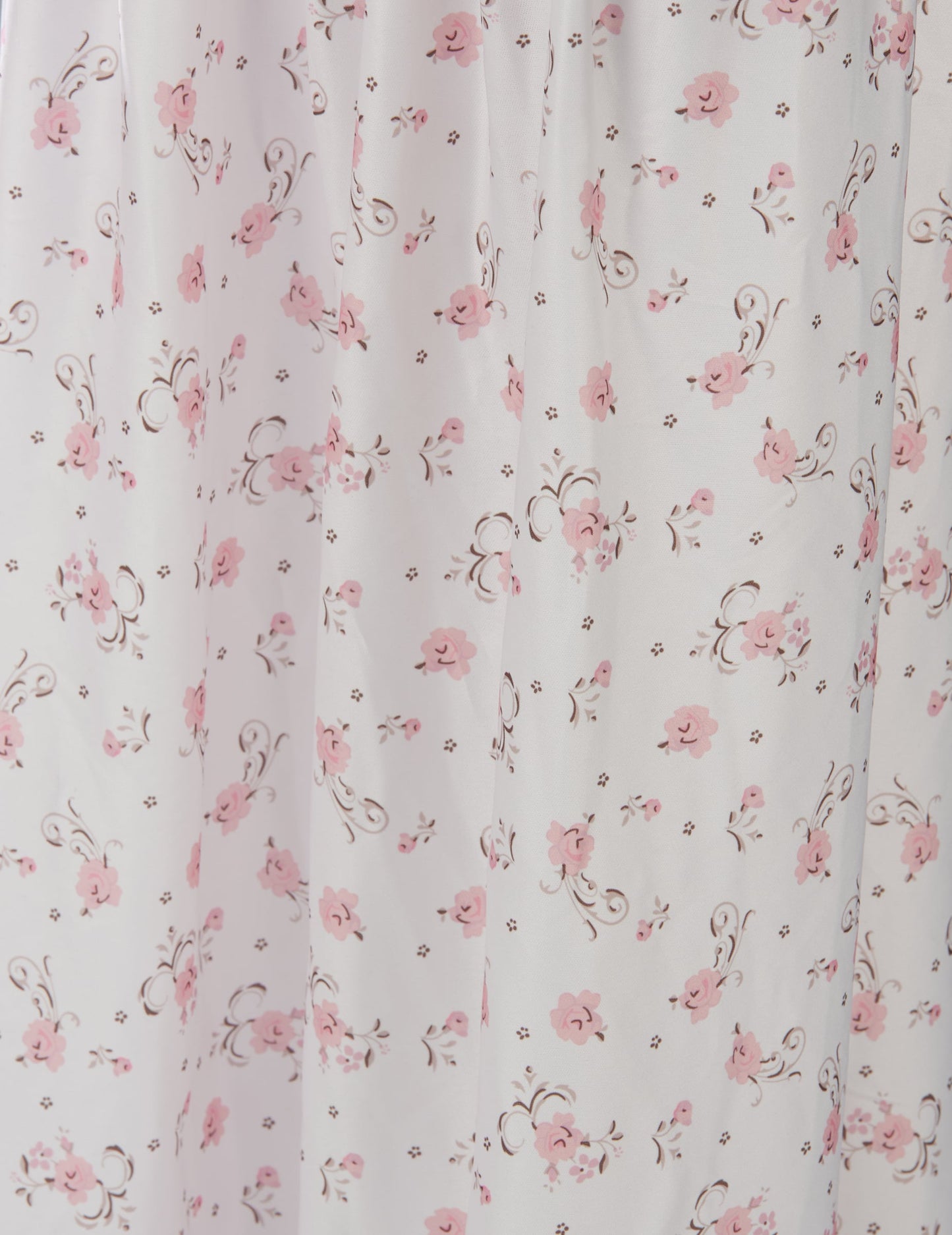 Gros plan sur le motif fleuri de la robe de la décoration animée et sonore jumelles terrifiantes