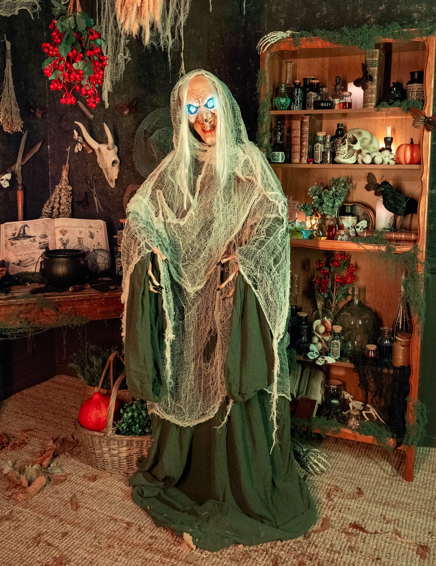 Animirani zvuk i lagano ukrašavanje vještice andromeda 153 cm