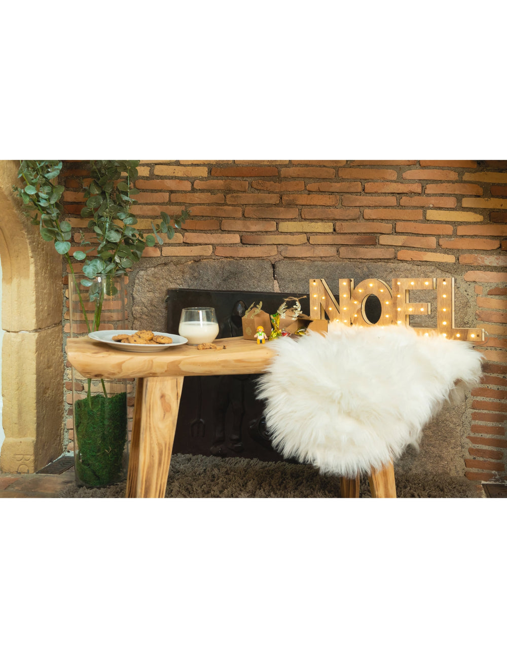 Mise en situation de la décoration lettres lumineuses Noël