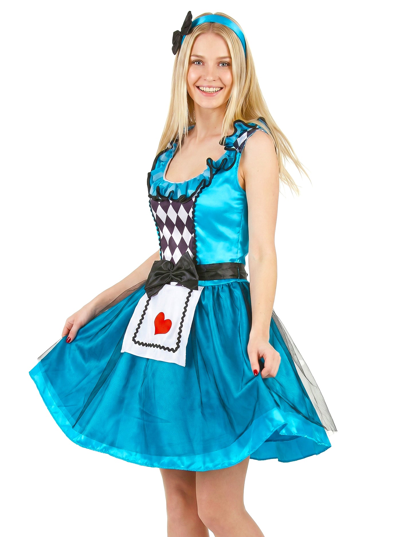 Alice se prerušava u zamišljenu zemlju