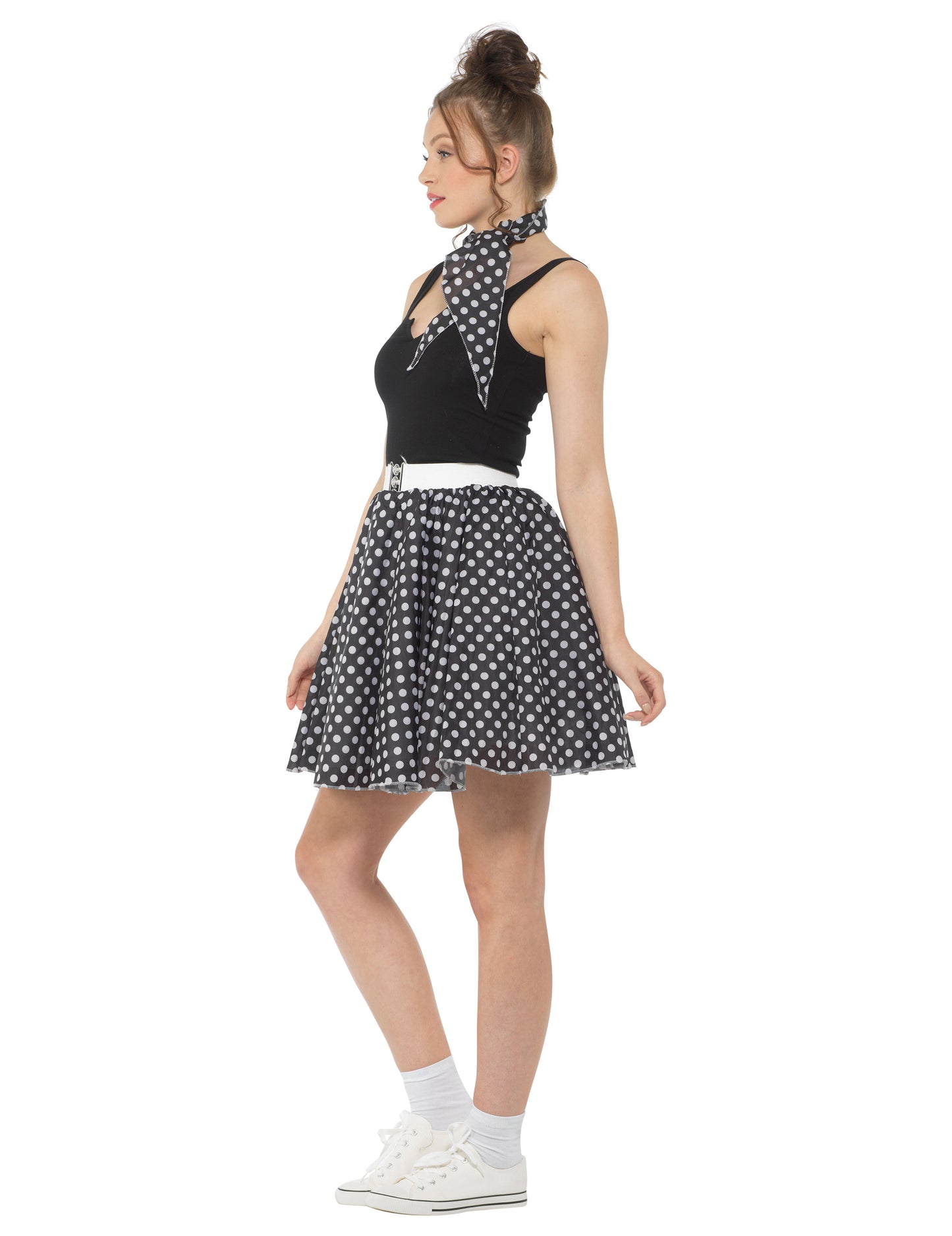 Kostim iz 1950 -ih crno sa ženskim graškama