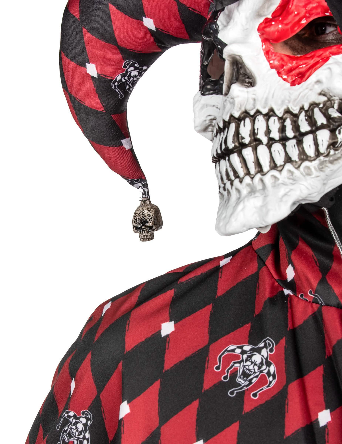 Detalj maske kostura i kapa kostima Harlekina od luksuznog