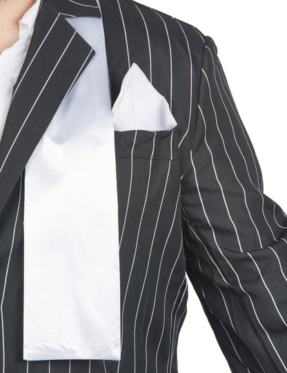 Prerušavanje crnog gangstera velike veličine