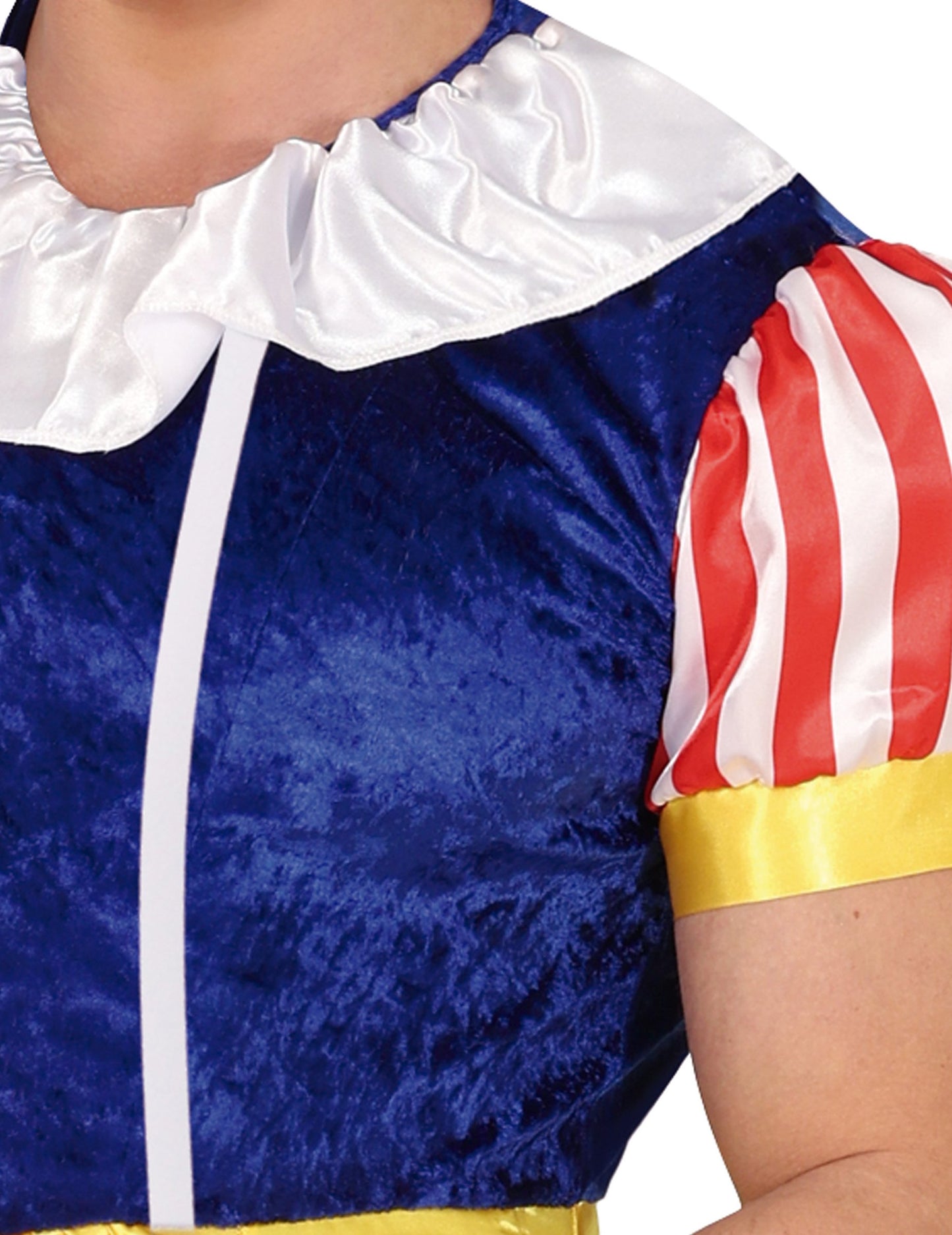 Šaljiva prerušana nestašna princeza