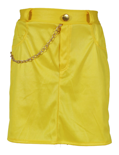 Détail de la jupe jaune avec chaîne dorée du déguisement miss Kpop