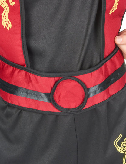 Ninja prerušiti žutog dječaka