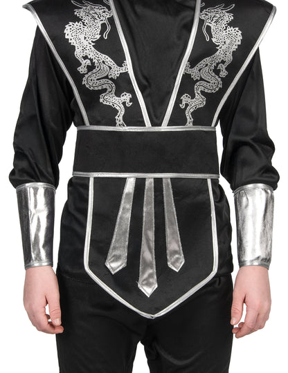 Crni i srebrni kostim ninja