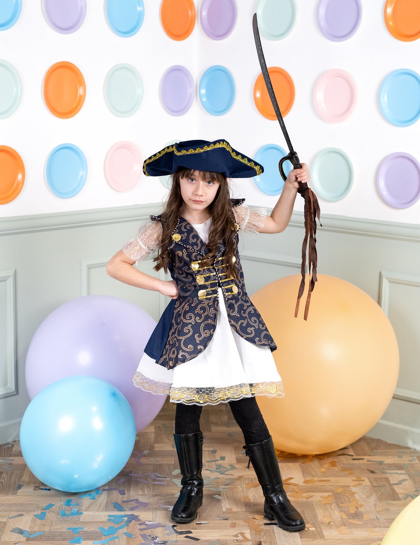 Tamnoplavi gusar prerušavajući