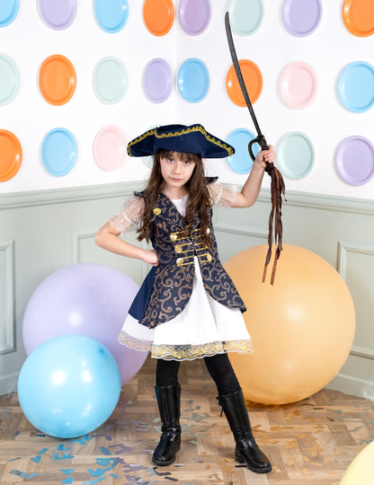 Tamnoplavi gusar prerušavajući