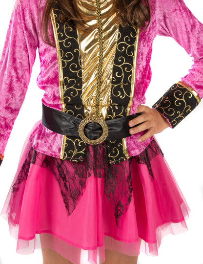 Ružičasta i zlatna gusara prerušena