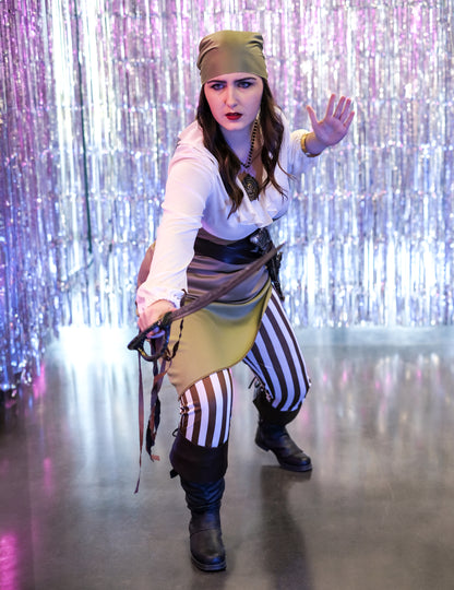 Ženski zeleni i bijeli gusarski kostim