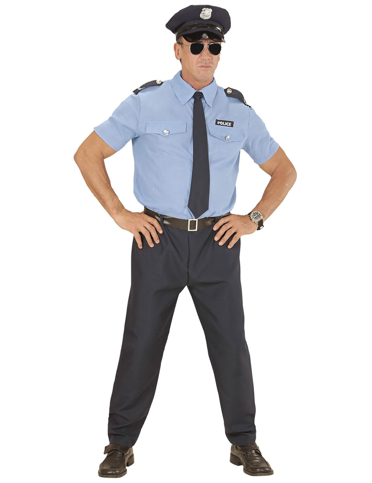 Prednji pogled na policijski kostim