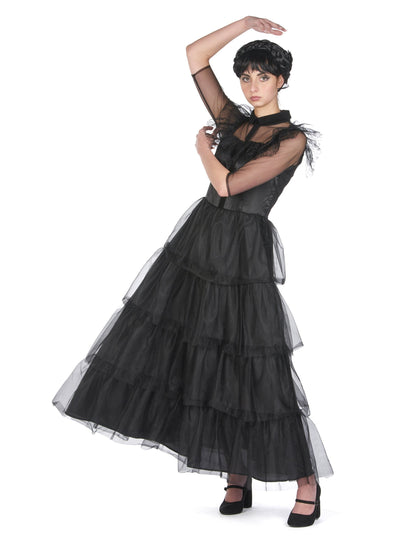 Mise en situation du déguisement robe de bal gothique