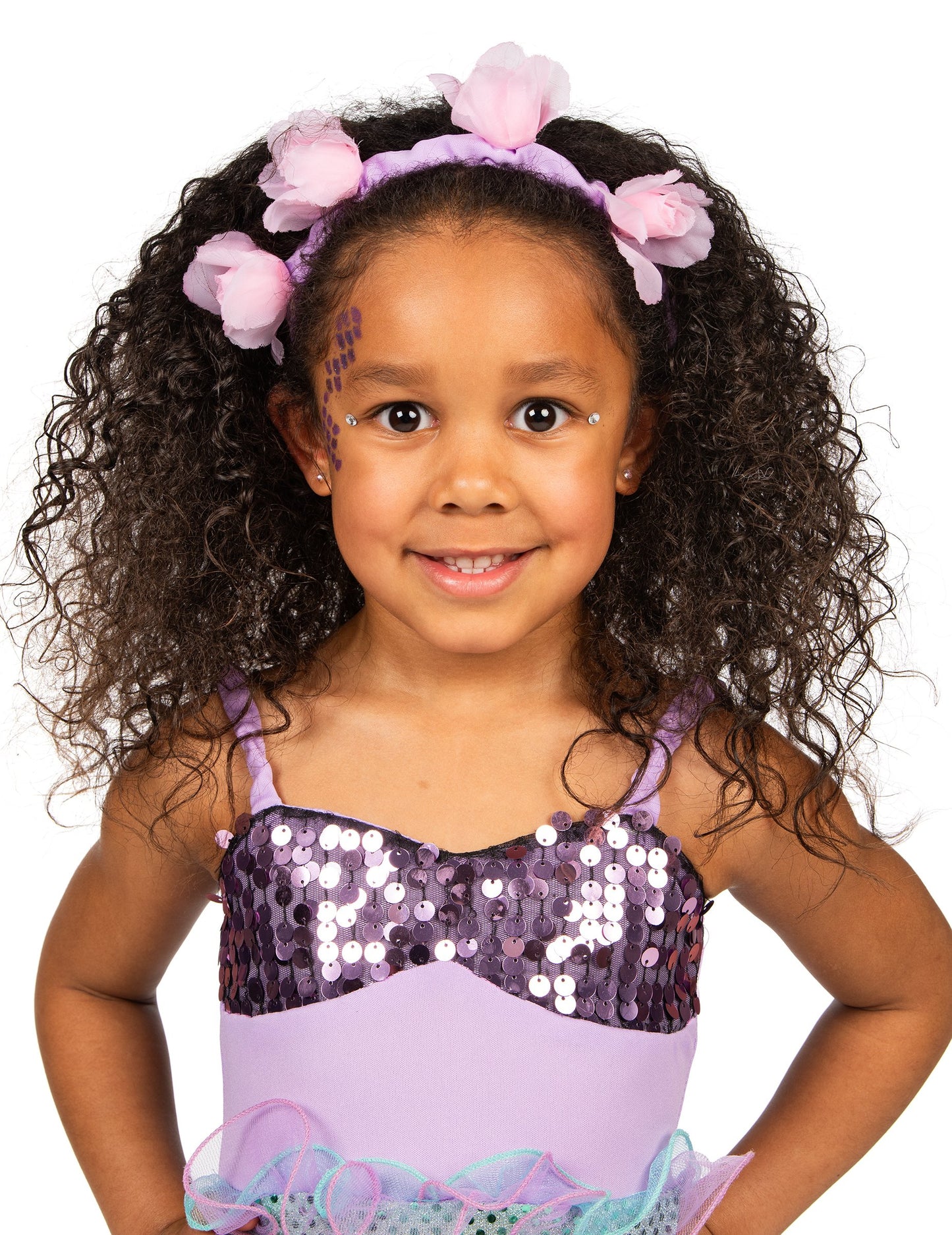 Skine djevojke maskiranje