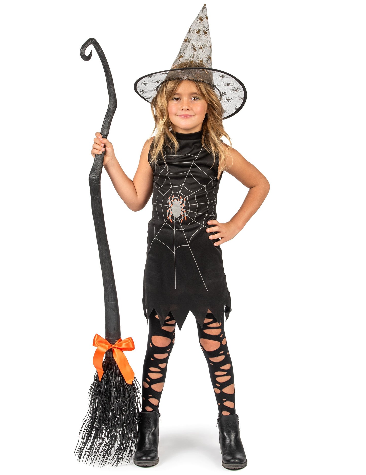 Vještica prerušena s djevojkom šeširom