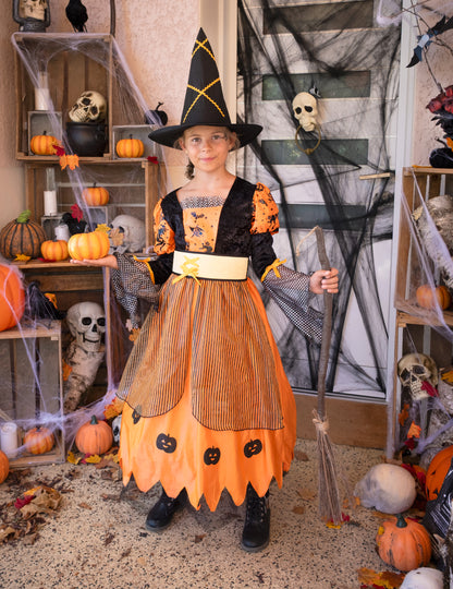 Narančasta vještica prerušena