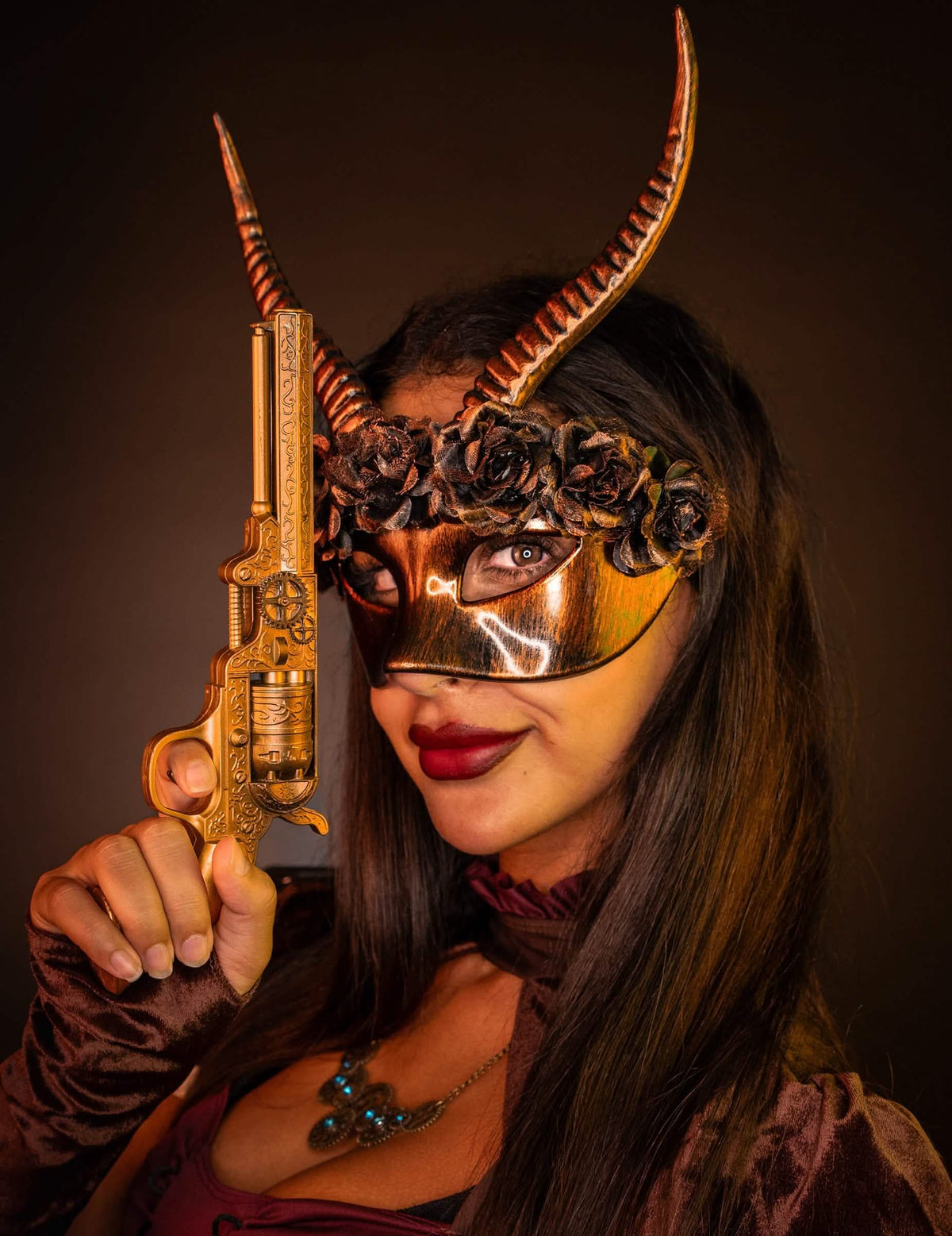 Zlazni dodatak pištolj polumaske seksi steampunk za odrasli