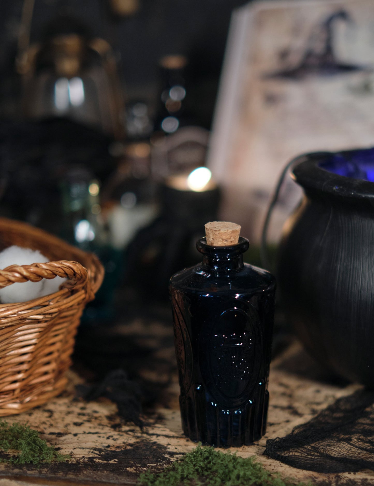 Ponoćna plava staklena bočica 13.5 cm