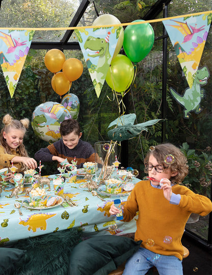 Mise en situation du flacon bulles de savon Dino Party