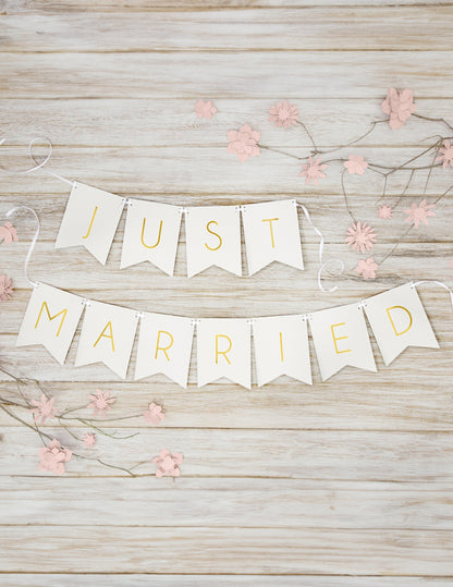 BIJELO I ZLATNE PENNANT GARLAND Upravo se oženio 155 cm