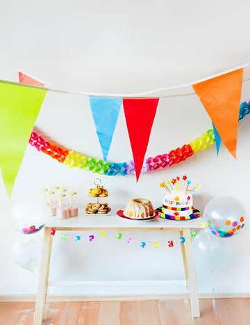 Garland s višebojnim plastičnim zastavicama 10 m