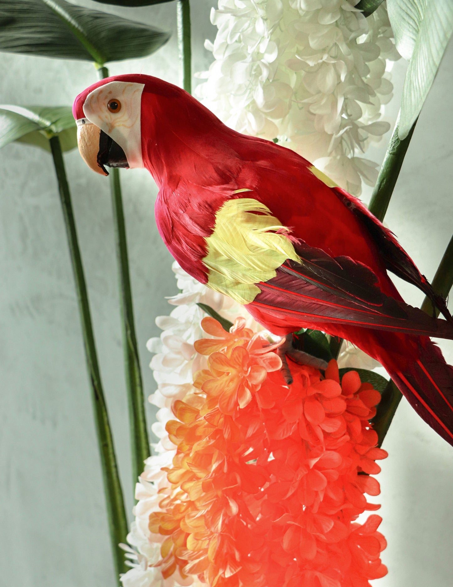 Vijenac od bijelih cvjetova orhideje 168 cm za vjenčanje