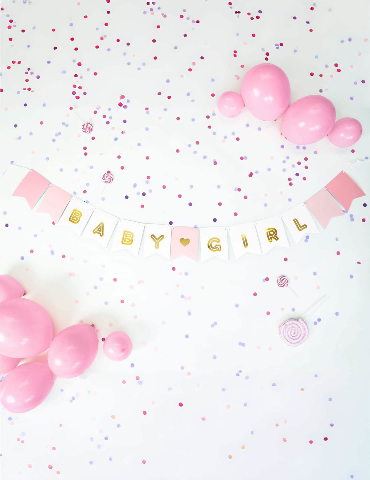 Mise u scenu s baloni i konfeti od kartonske girlande baby girl za baby shower