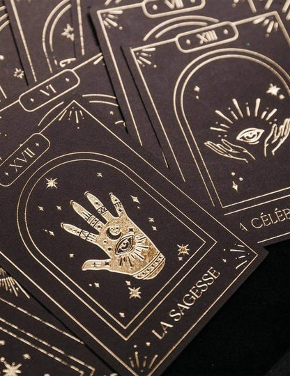 Set od 20 proročanskih karata Cosmic Spirit od crnog i zlatnog papira 8 x 11 cm