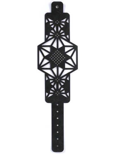 Komplet za vezenje narukvice s motivom zvijezde iz crne kože i ružičasti konac