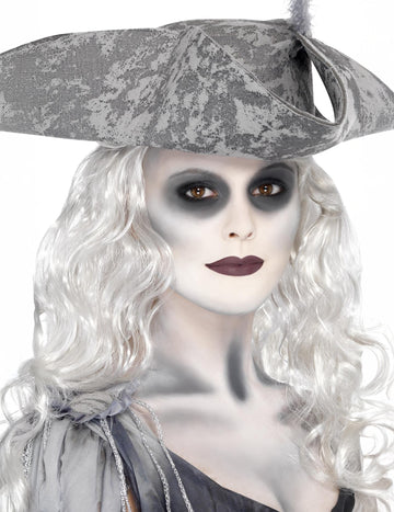 Ženska sezona za maketiranje gusara