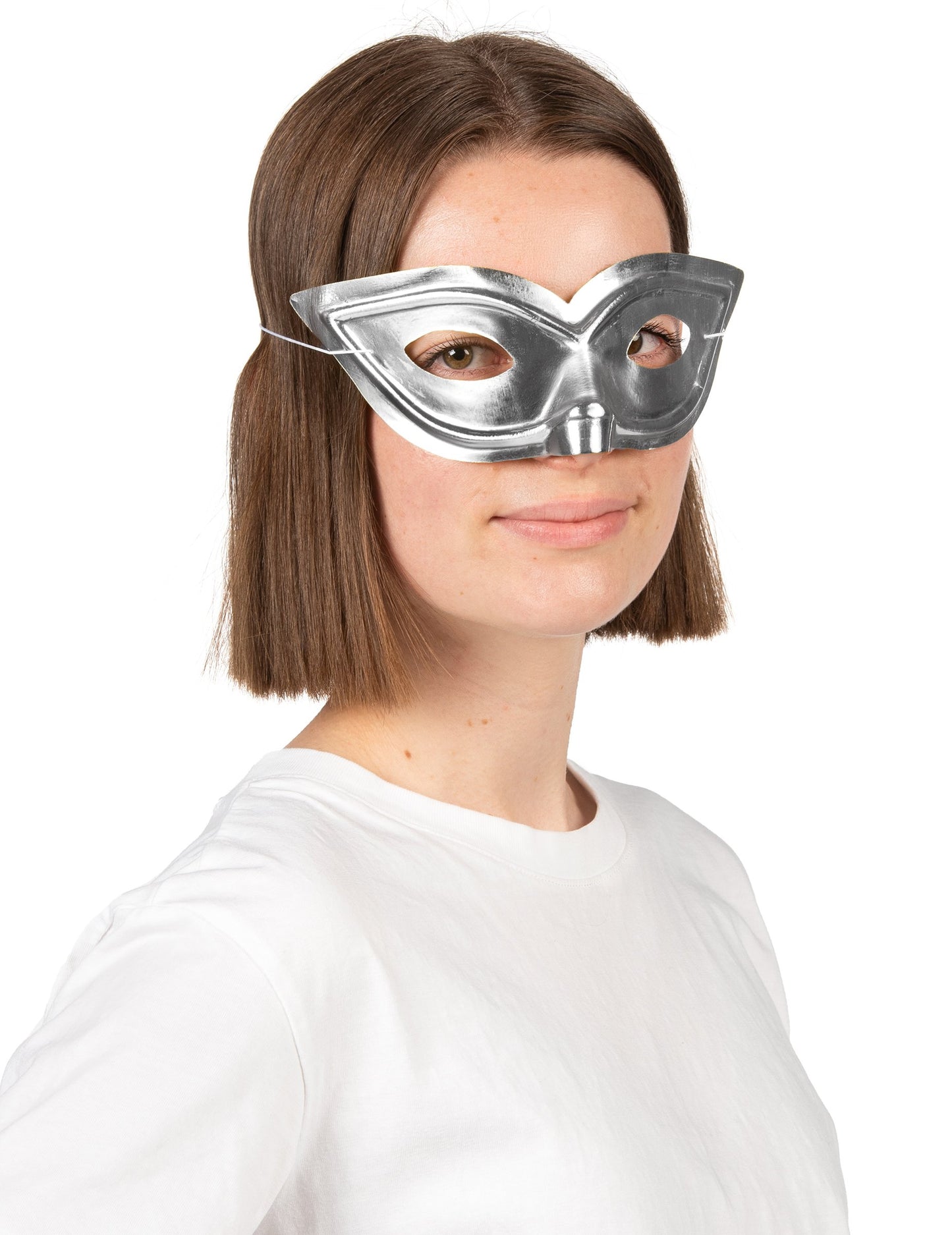 Odrasli briljantni srebrni vuk