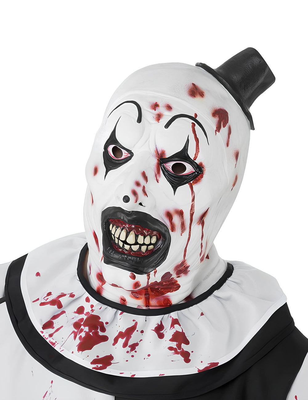 Gros plan sur le visage ensanglanté du masque intégral clown Terrifier