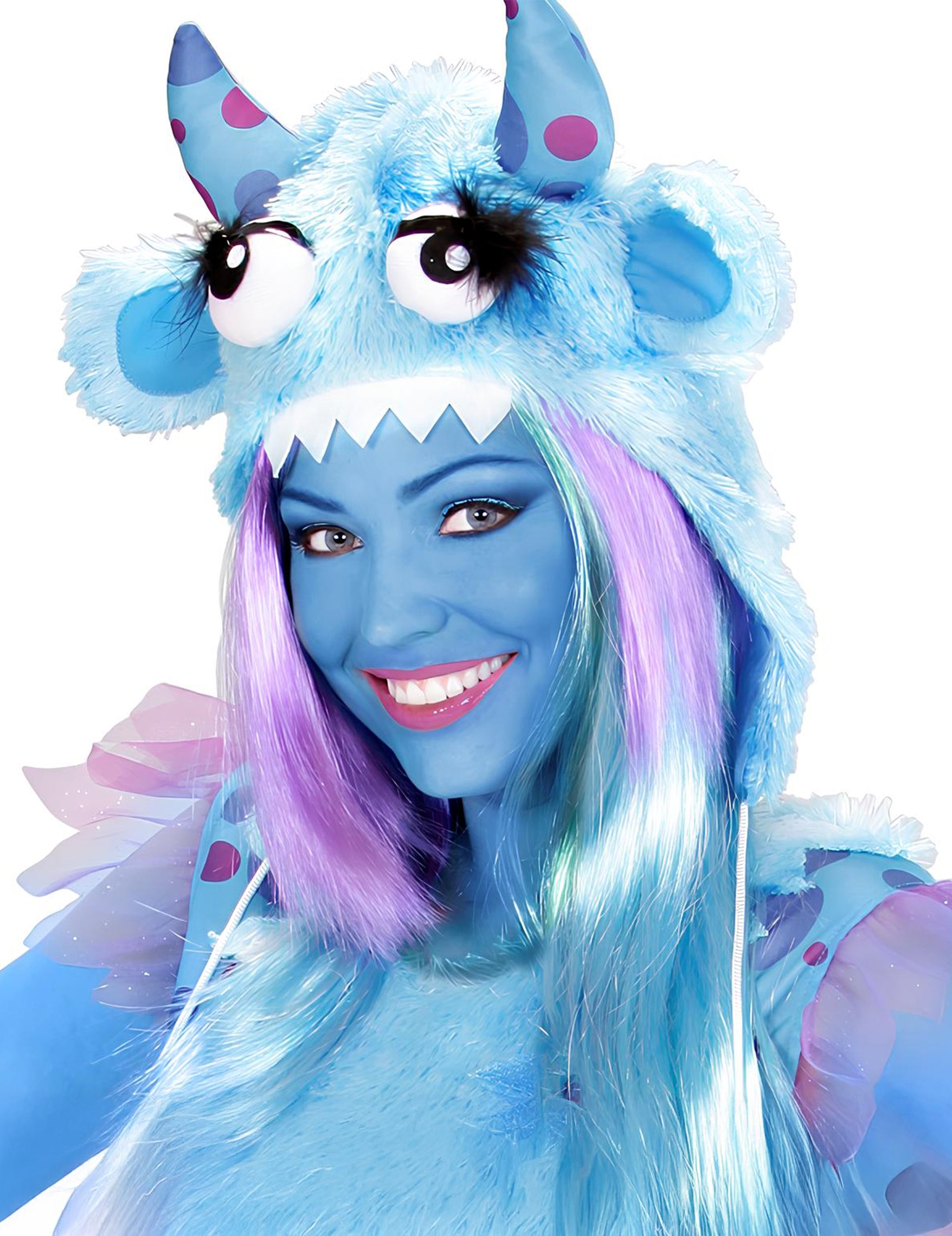 Prikaz na licu profesionalne šminke za lice i tijelo u plavoj boji