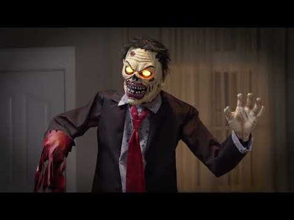 Animirana dekoracija slomljenog zombija sa zglobnim rukama, zvukom i svjetlima, 1,8 m