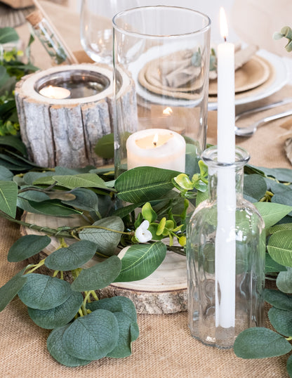 Mise en situation avec bougies du rondin de bois naturel pour décoration