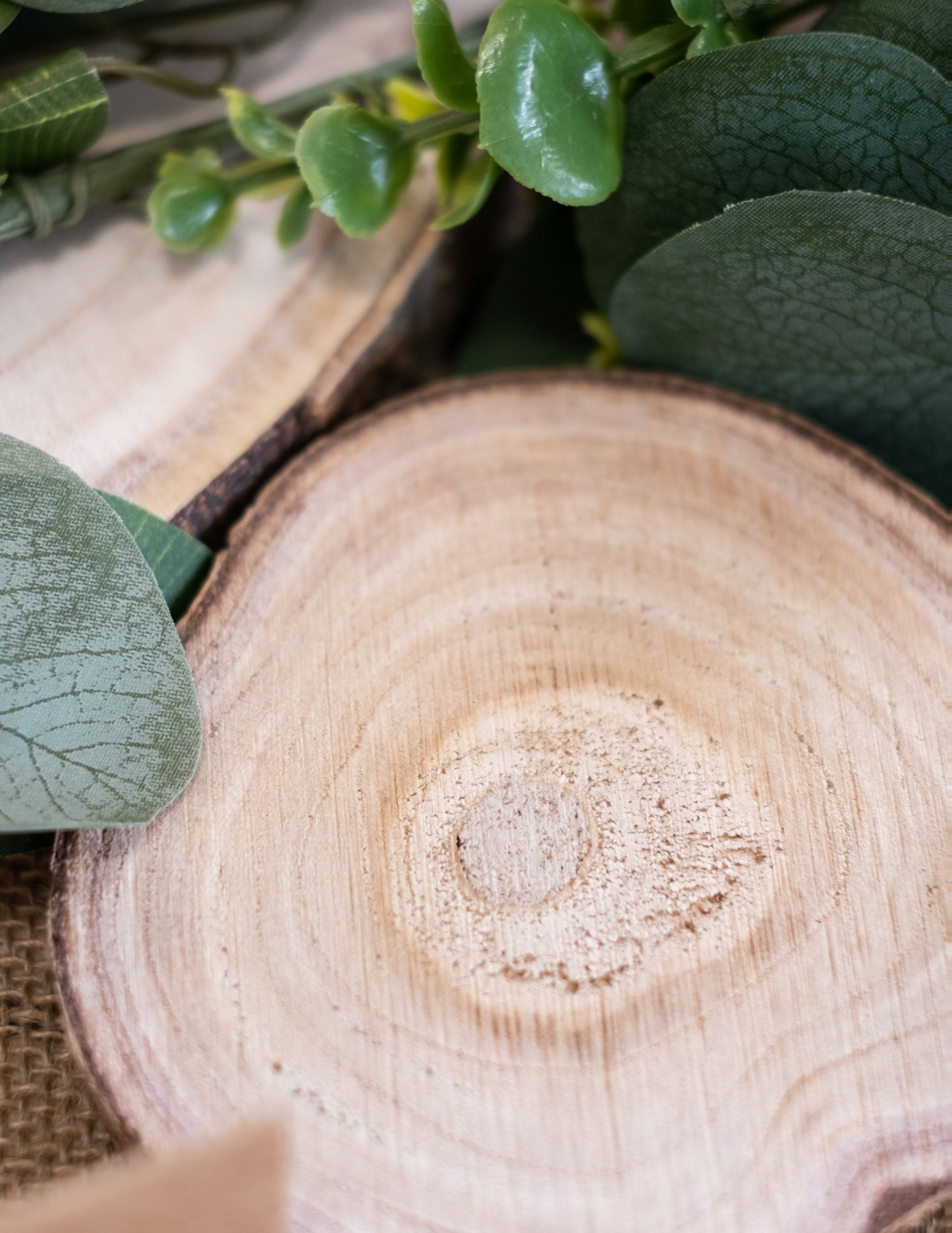 Rondin de bois naturel 10 à 12 cm pour décoration mariage