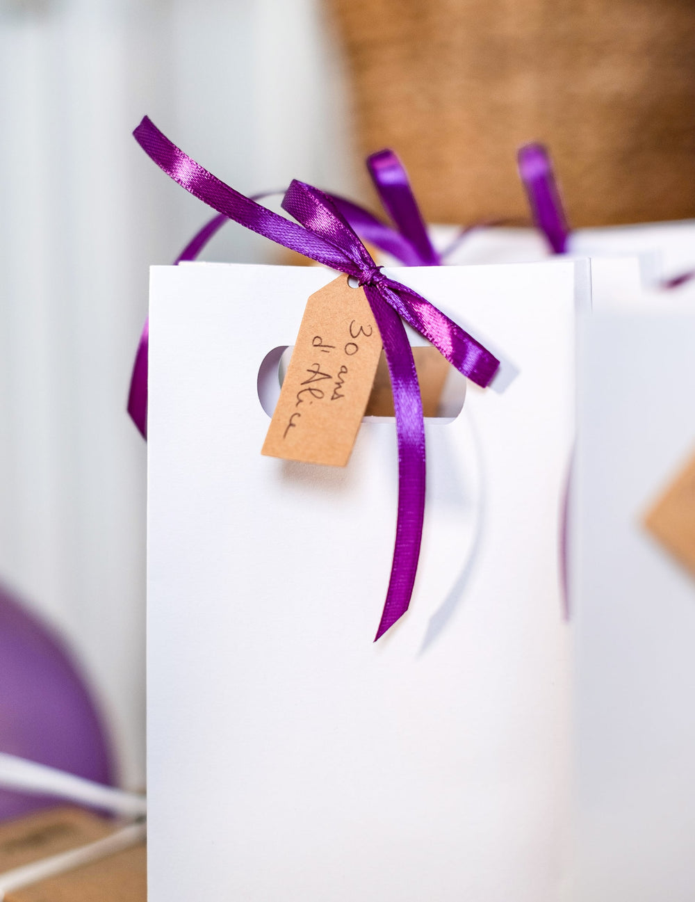 Ruban satin pour décoration de fête violet