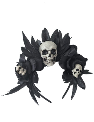 Crne ruže i lubanje