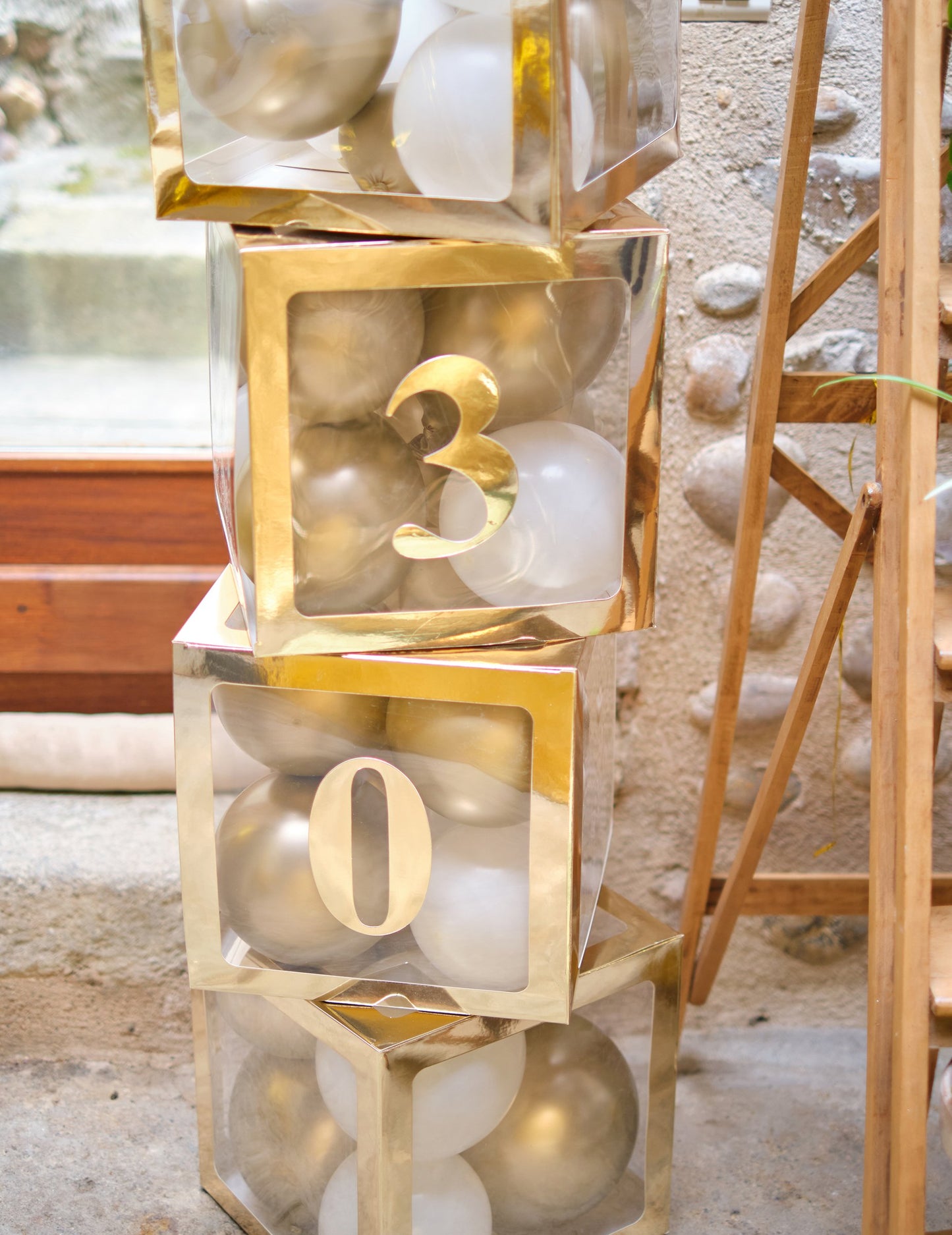 Naljepnica Zlatne figure 15 cm