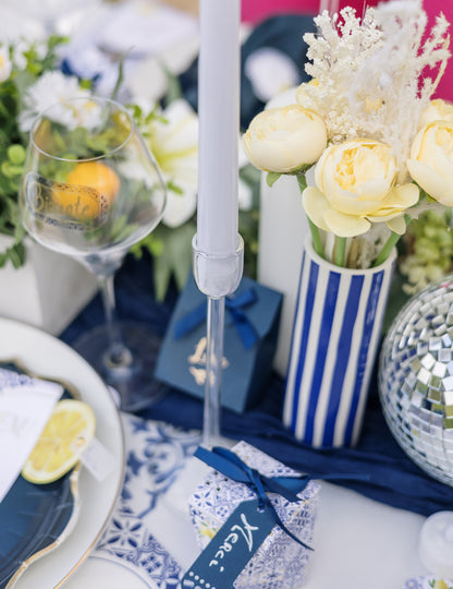 Keramička vaza kraljevsko plave i bijele boje s prugama 5,5x16cm 