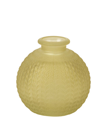 Vaza od brušenog stakla boje pistacija u boemskom stilu